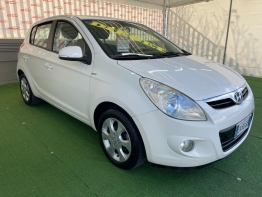 HYUNDAI I20  1.4 DIESEL 75CV   ANNO:01/2012